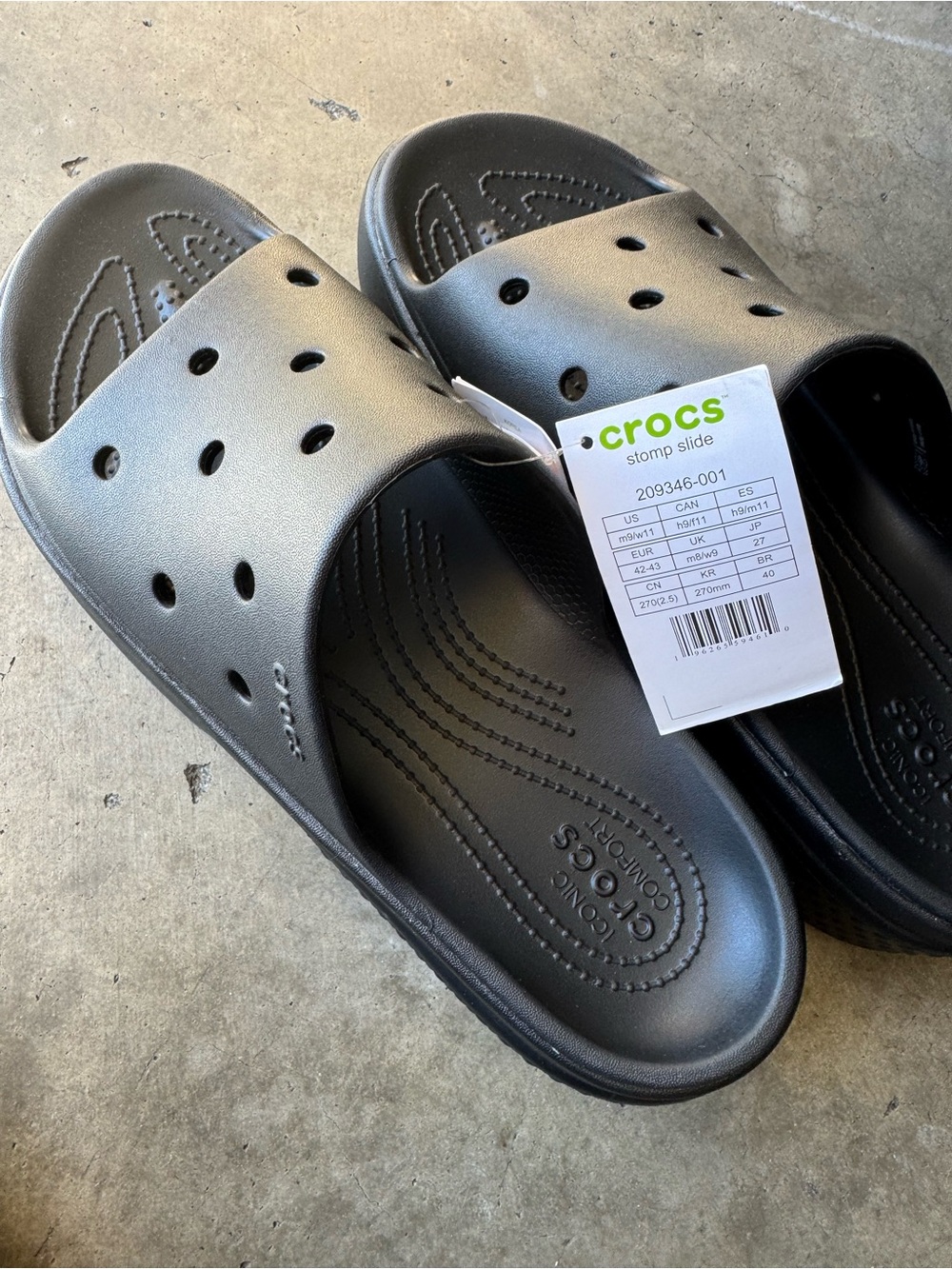 CROCS Stomp Slide - Black size 11